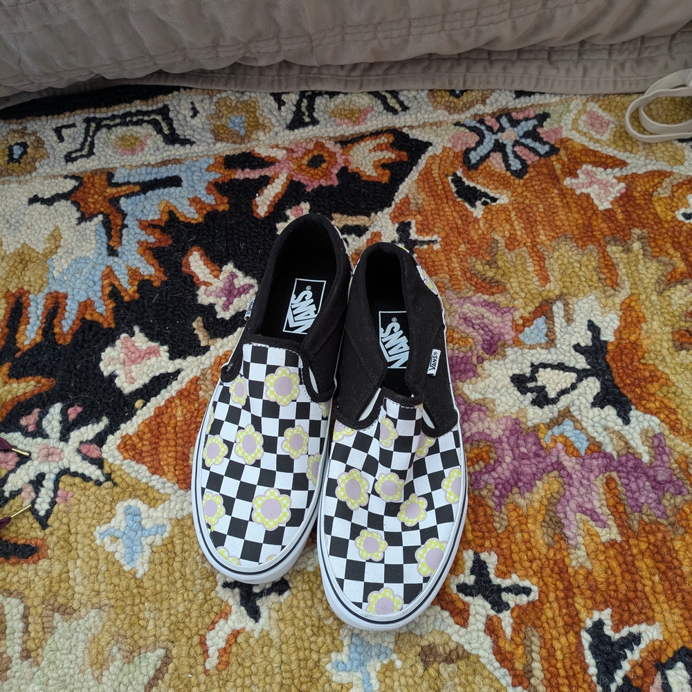 Vans Womens Checkerboard Slip-On Shoes - Black and White